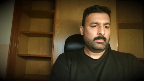 Hairy Arabian online show from 10/15/25, 04:01