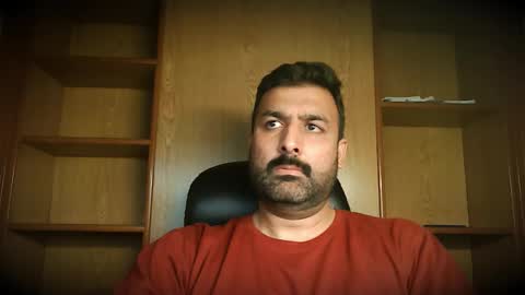 Hairy Arabian online show from 10/17/25, 09:45