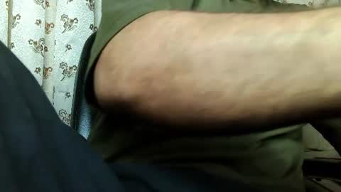Hairy Arabian online show from 07/12/26, 09:11