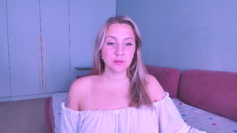 Lissa online show from 07/27/26, 03:41