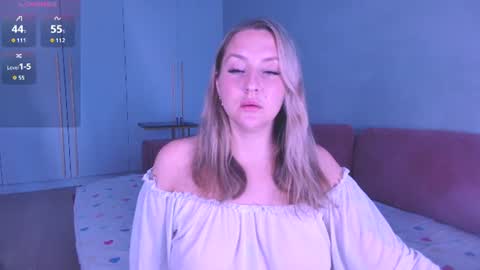 Lissa online show from 07/28/26, 09:15