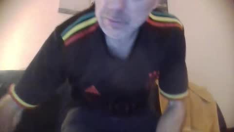 Snapshot of burnleyguy1977 chatting on 12/16/24, 05:59 burnleyguy1977 online show from 12/16/24, 05:59