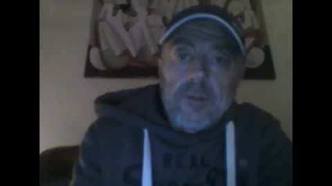 burnleyguy1977 online show from 11/30/25, 03:32