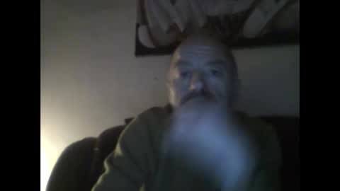 burnleyguy1977 online show from 01/14/26, 02:28