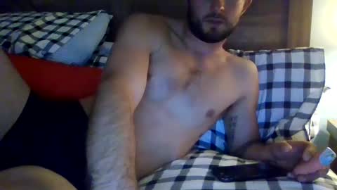 Snapshot of burntbunz chatting on 02/12/25, 04:23 burntbunz online show from 02/12/25, 04:23