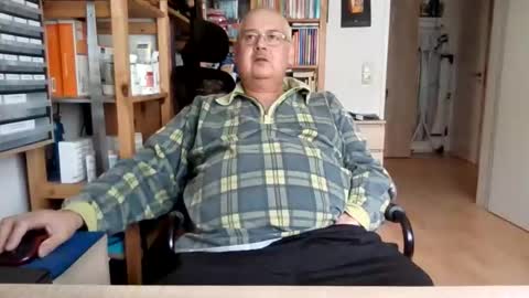 busi online show from 05/15/26, 10:55