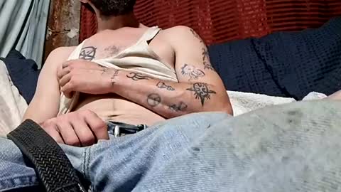 Buster18Hymen online show from 09/16/25, 04:24