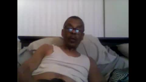 Busturgutzgd1 online show from 12/07/24, 06:21