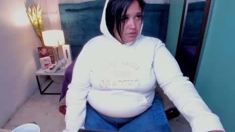 busty juicy online show from 03/12/25, 12:04