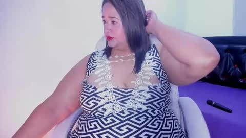 busty juicyy online show from 02/23/26, 12:35