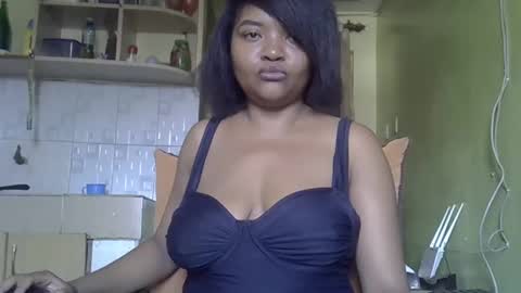 busty kenzi online show from 01/22/25, 09:57