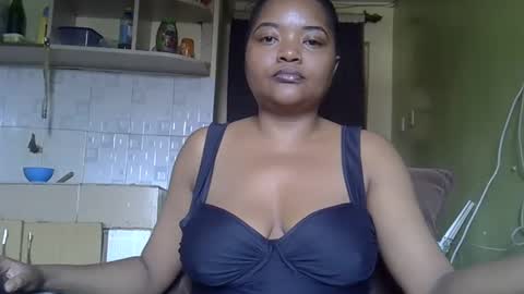 busty kenzi online show from 01/25/25, 11:55