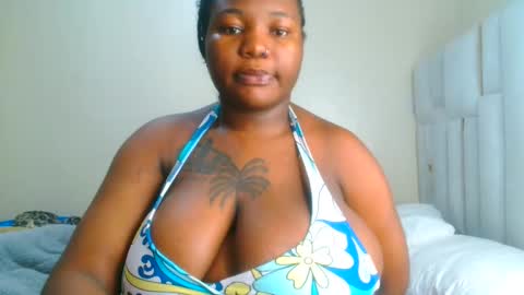 busty_mellons69 online show from 04/27/26, 08:12
