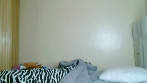 busty_mellons69 online show from 04/29/26, 07:01