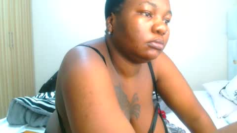 busty_mellons69 online show from 05/17/26, 06:22