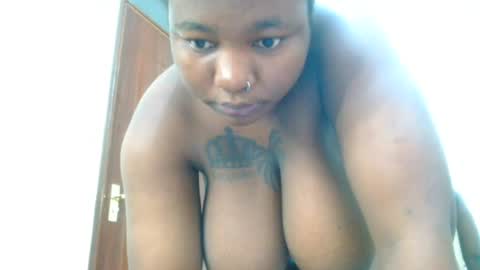 busty_mellons69 online show from 07/02/26, 11:22
