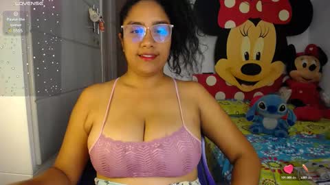 Nahiara online show from 03/12/25, 02:09