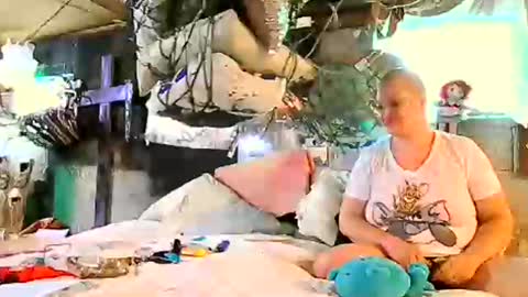 Snapshot of bustybabie9 chatting on 11/21/25, 01:43 BustyBabie9 online show from 11/21/25, 01:43