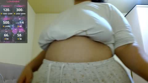 Emma online show from 01/14/25, 02:32