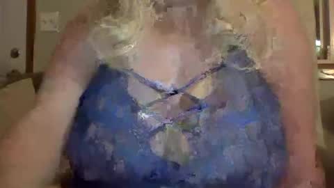 bustyflirt1 online show from 10/29/25, 11:50