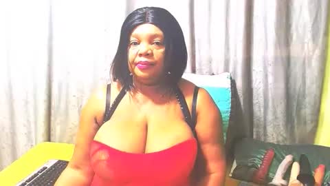 Snapshot of bustymaturestepmum chatting on 05/24/26, 05:45 bustymaturestepmum online show from 05/24/26, 05:45