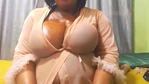 Snapshot of bustymaturestepmum chatting on 05/24/26, 05:51 bustymaturestepmum online show from 05/24/26, 05:51