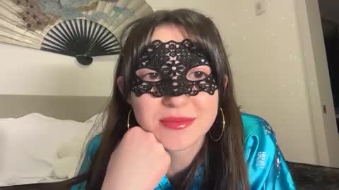 Snapshot of busy_bee69 chatting on 02/01/26, 03:27 busy_bee69 online show from 02/01/26, 03:27