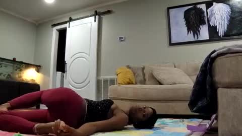 Goddess online show from 09/22/25, 06:32