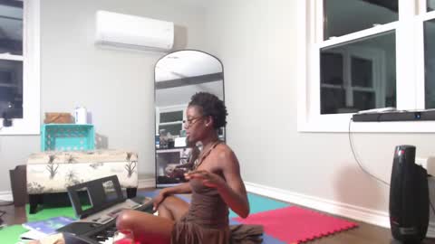 Goddess online show from 09/29/25, 05:12