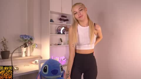 butteflai online show from 11/21/25, 01:43