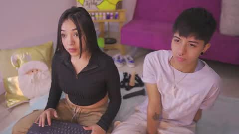 zafiro online show from 12/05/25, 07:10