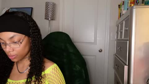 butterfly booty online show from 04/24/26, 01:52
