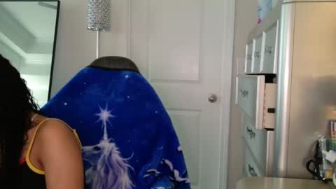 butterfly booty online show from 05/20/26, 04:35