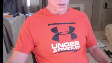 Snapshot of buttnakedfun954737 chatting on 06/21/26, 11:24 Miles online show from 06/21/26, 11:24