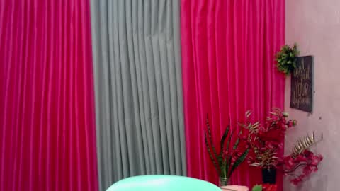 buttycamille online show from 03/12/25, 05:13