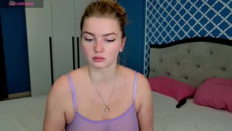 Snapshot of buusty_redhead chatting on 12/16/25, 07:13 buusty_redhead online show from 12/16/25, 07:13