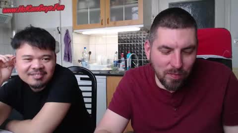 Snapshot of bux404 chatting on 01/05/25, 09:37 Pete online show from 01/05/25, 09:37