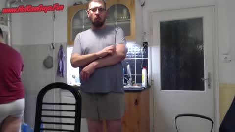 Snapshot of bux404 chatting on 01/05/25, 07:07 Pete online show from 01/05/25, 07:07