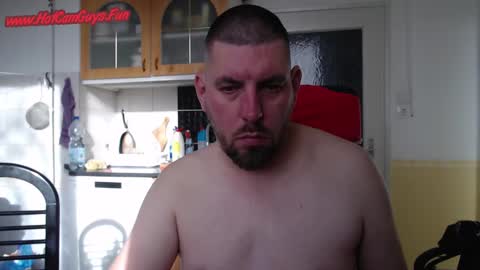 Snapshot of bux404 chatting on 01/08/25, 10:15 Pete online show from 01/08/25, 10:15