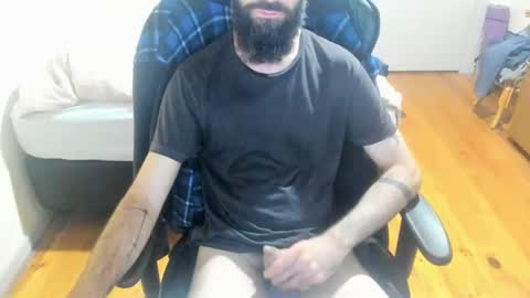 Snapshot of buzzcrash1 chatting on 03/12/25, 12:26 Buzz online show from 03/12/25, 12:26