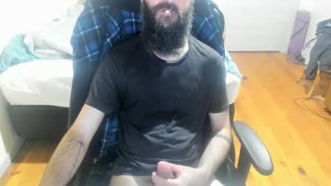 Snapshot of buzzcrash1 chatting on 09/26/25, 02:54 Buzz online show from 09/26/25, 02:54