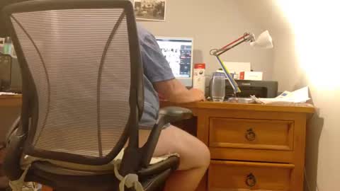 Snapshot of bvvwully chatting on 06/13/26, 08:40 Blooter online show from 06/13/26, 08:40
