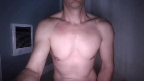 Snapshot of bwcshadowdaddy chatting on 12/16/25, 03:39 bwcshadowdaddy online show from 12/16/25, 03:39