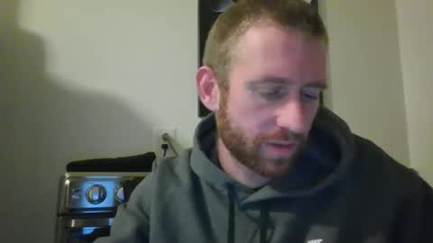 Snapshot of bwcwhiteboy94 chatting on 10/27/25, 06:39 bwcwhiteboy94 online show from 10/27/25, 06:39