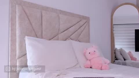    online show from 06/30/26, 01:06