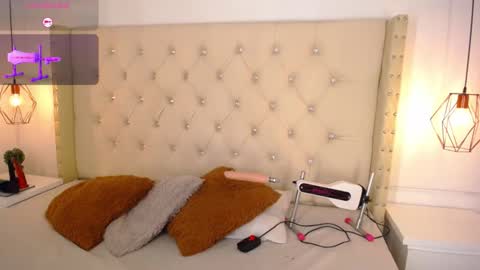 bycandy_ online show from 11/14/25, 01:32