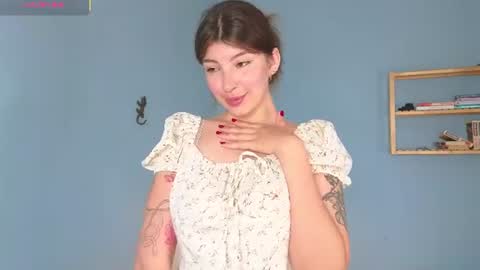Kira online show from 07/05/26, 10:00