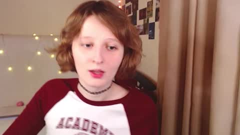 Snapshot of c0ralynx chatting on 10/20/25, 07:14 C0ralynx online show from 10/20/25, 07:14