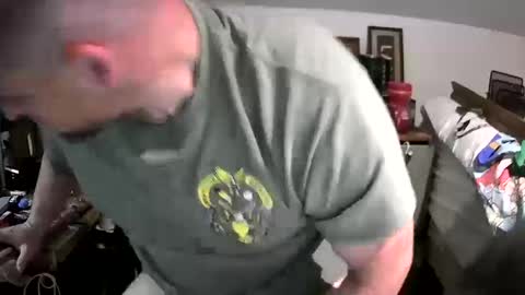 c547409 online show from 10/20/25, 05:08