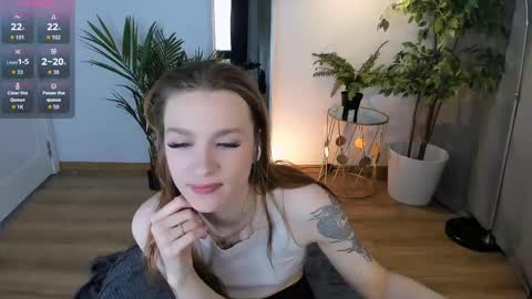 Polly online show from 11/22/25, 09:36